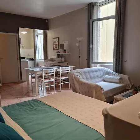 Le Prieure - Jusqu'a 4 Personnes Apartment *